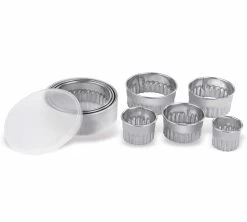 Pujadas Caja De 8 Cortapastas Redondos Rizados Acero Inox